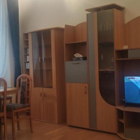 2-Room Appartment Near Westbahnhof Vienne Extérieur photo